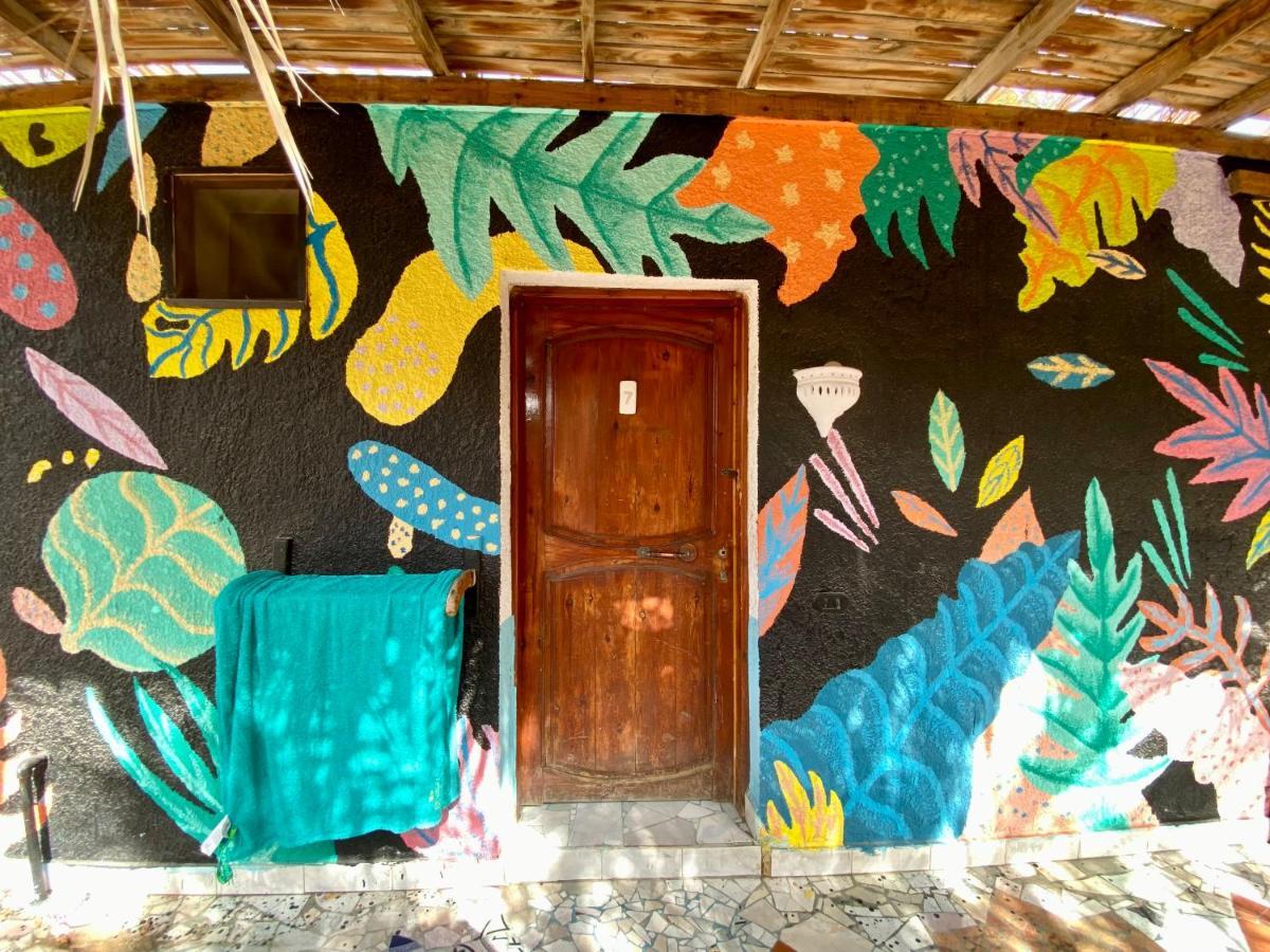 Hostel Bishbishi Camp *